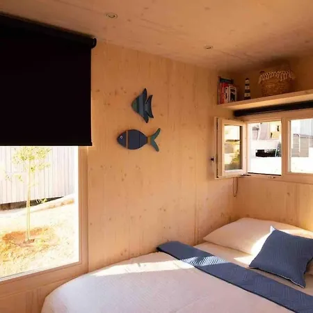 Tiny House 11 Buqez, Sea & Sunset View, Terrace Сasa de vacaciones