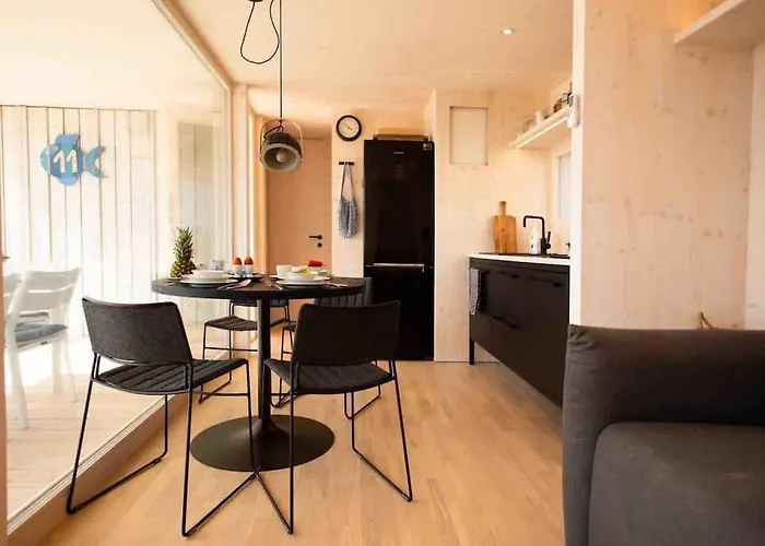 Tiny House 11 Buqez, Sea & Sunset View, Terrace *